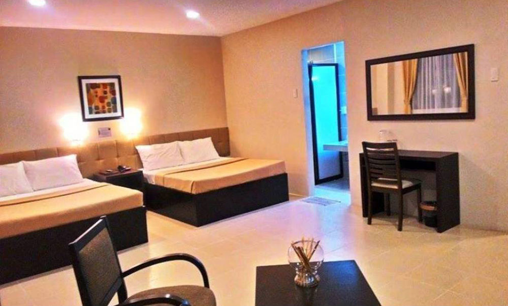 Columbus Plaza Hotel General Santos City Екстериор снимка