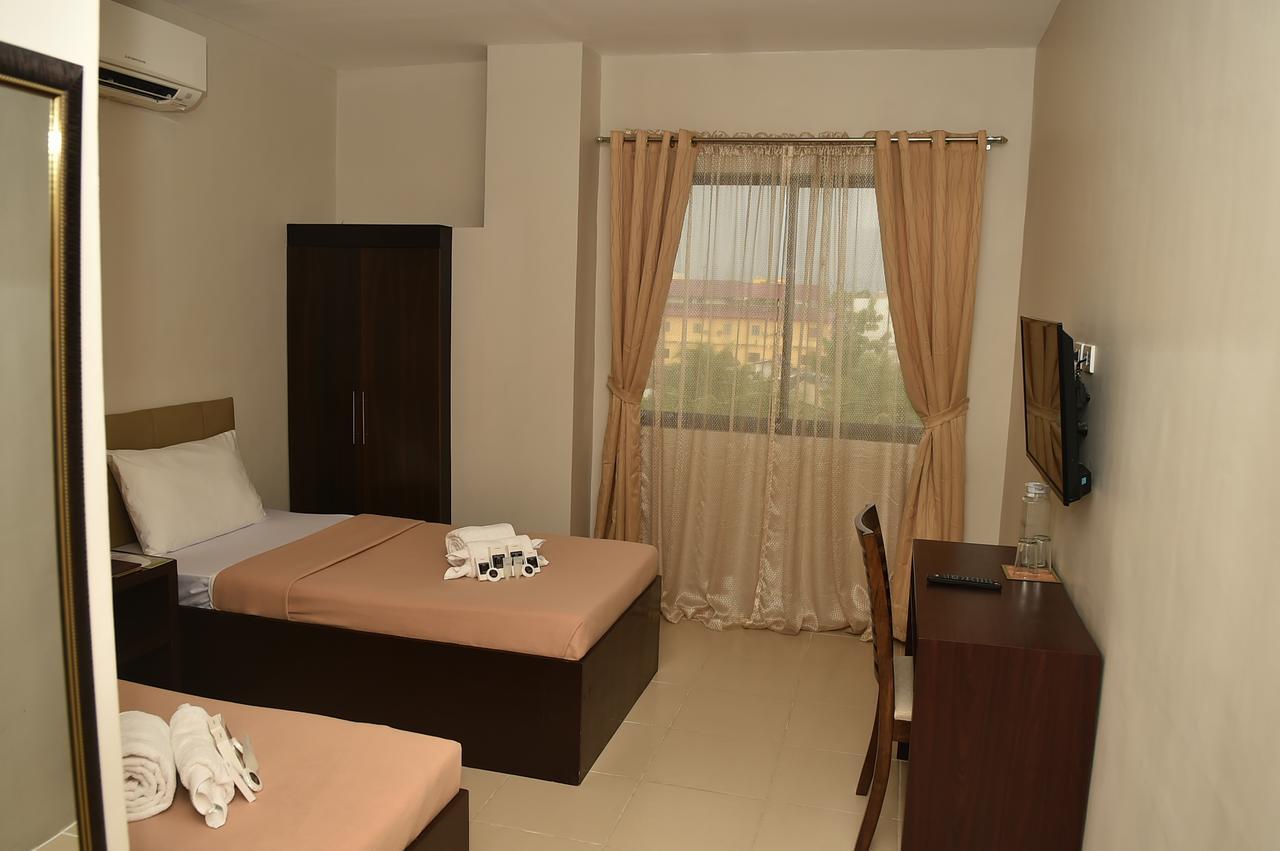 Columbus Plaza Hotel General Santos City Екстериор снимка